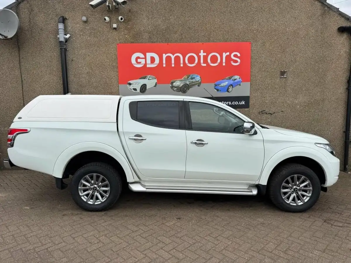 2018-mitsubishi-l200-24di-d-barbarian-eu6-big-13