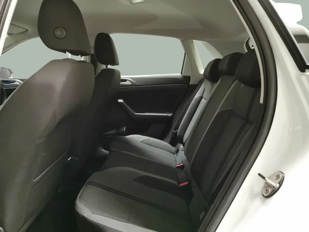 2021-volkswagen-polo-10-tsi-sel-95ps-big-21