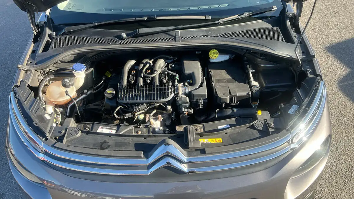 2018-citroen-c3-12-puretech-flair-82ps-big-17