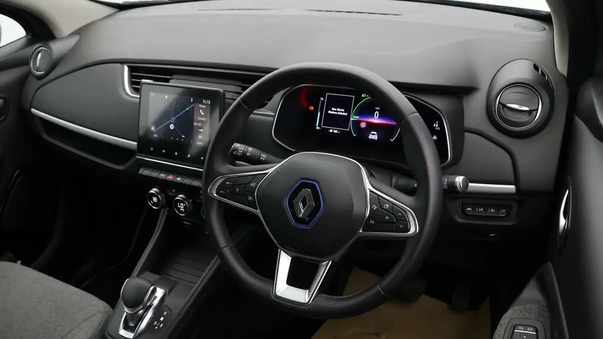2020-renault-zoe-e-i-iconic-135ps-r135ze50-big-8