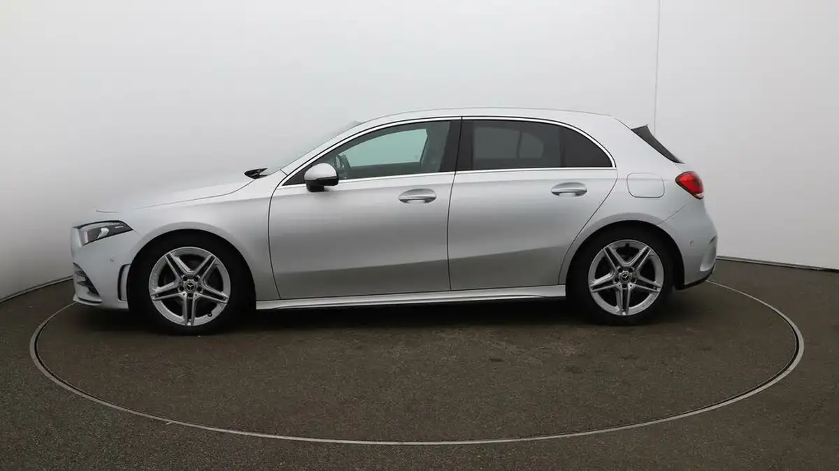 2020-mercedes-benz-a-class-15d-a180d-amg-line-executive-hatchback-5d-7g-dct-big-61
