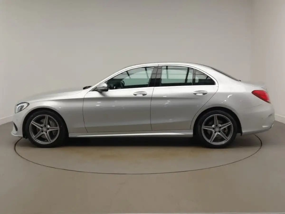 2017-mercedes-benz-c-class-21d-c250d-amg-line-premium-plusss-saloon-4d-9g-tronic-plus-big-3