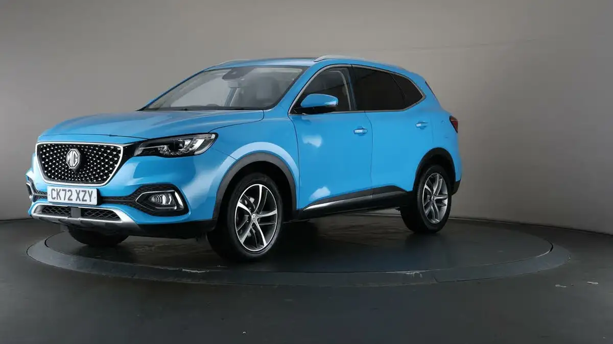 2022-mg-hs-15t-gdi-exclusive-162ps-big-43