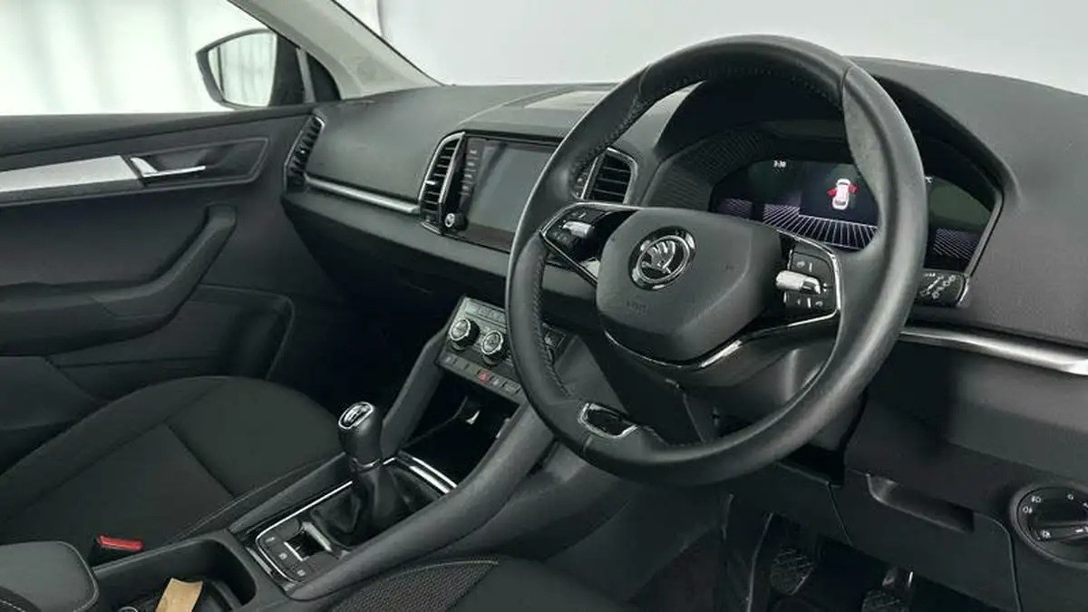 2023-skoda-karoq-20tdi-se-drive-150ps-big-7