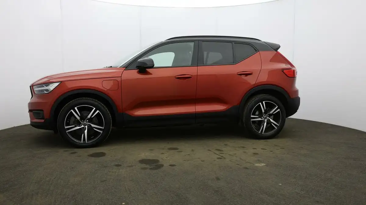 2021-volvo-xc40-15-t5-r-design-262bhp-big-25