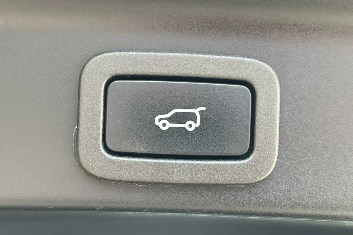 2018-jaguar-f-pace-30td-s-awd-big-20