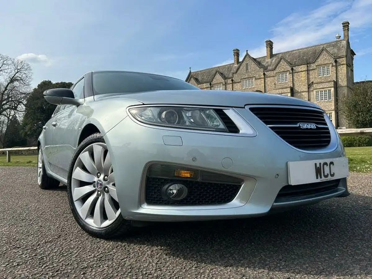 2010-saab-9-5-28-aero-big-34