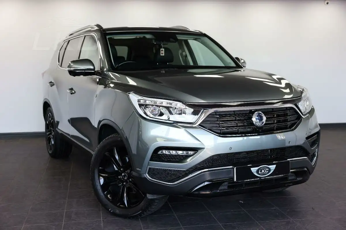 2017-kgm-ssangyong-rexton-22td-ultimate-big-3