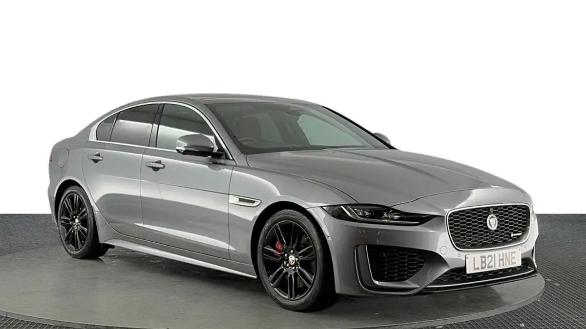 2021-jaguar-xe-20-p250-r-dynamic-se-big-1