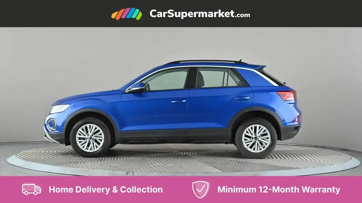 2023-volkswagen-t-roc-10-tsi-life-big-1
