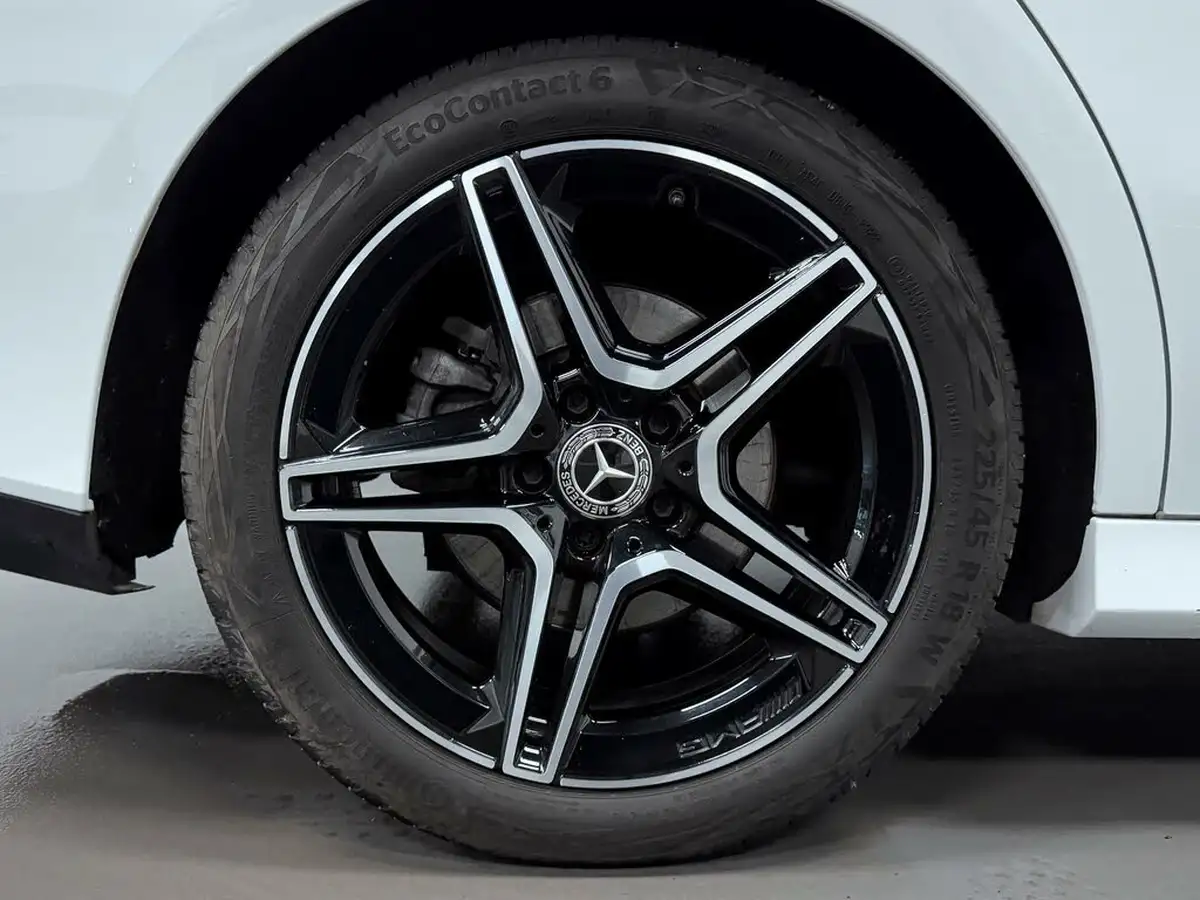 2022-mercedes-benz-cla-13-cla-180-amg-line-executive-shooting-brake-5d-big-60