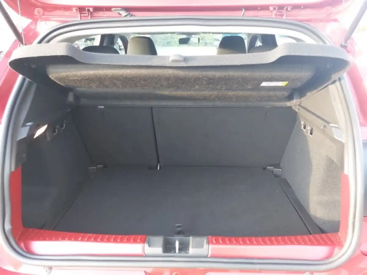 2022-dacia-sandero-stepway-10-tce-comfort-90bhp-big-7