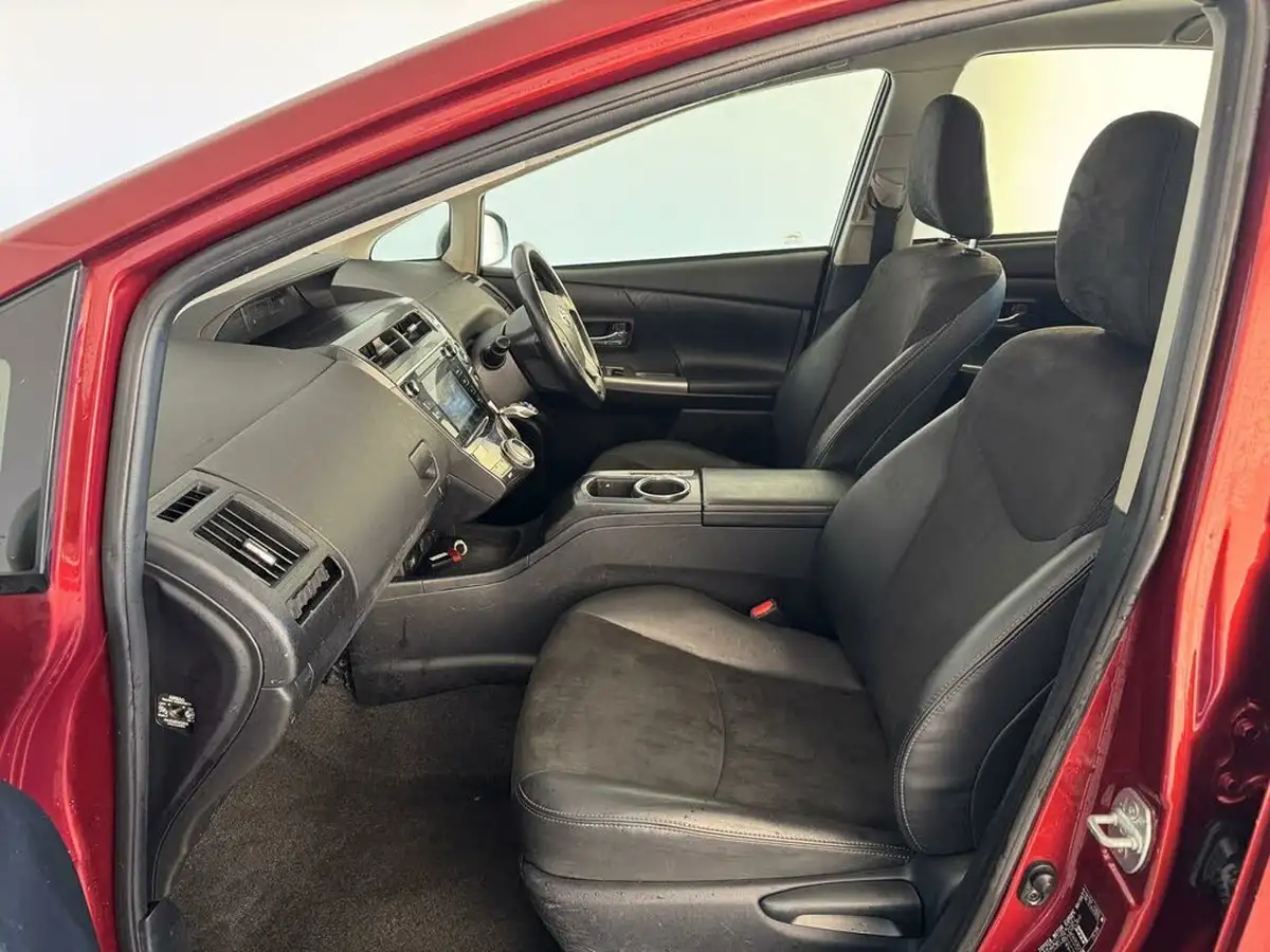 2019-toyota-prius-18-vvt-i-excel-big-8
