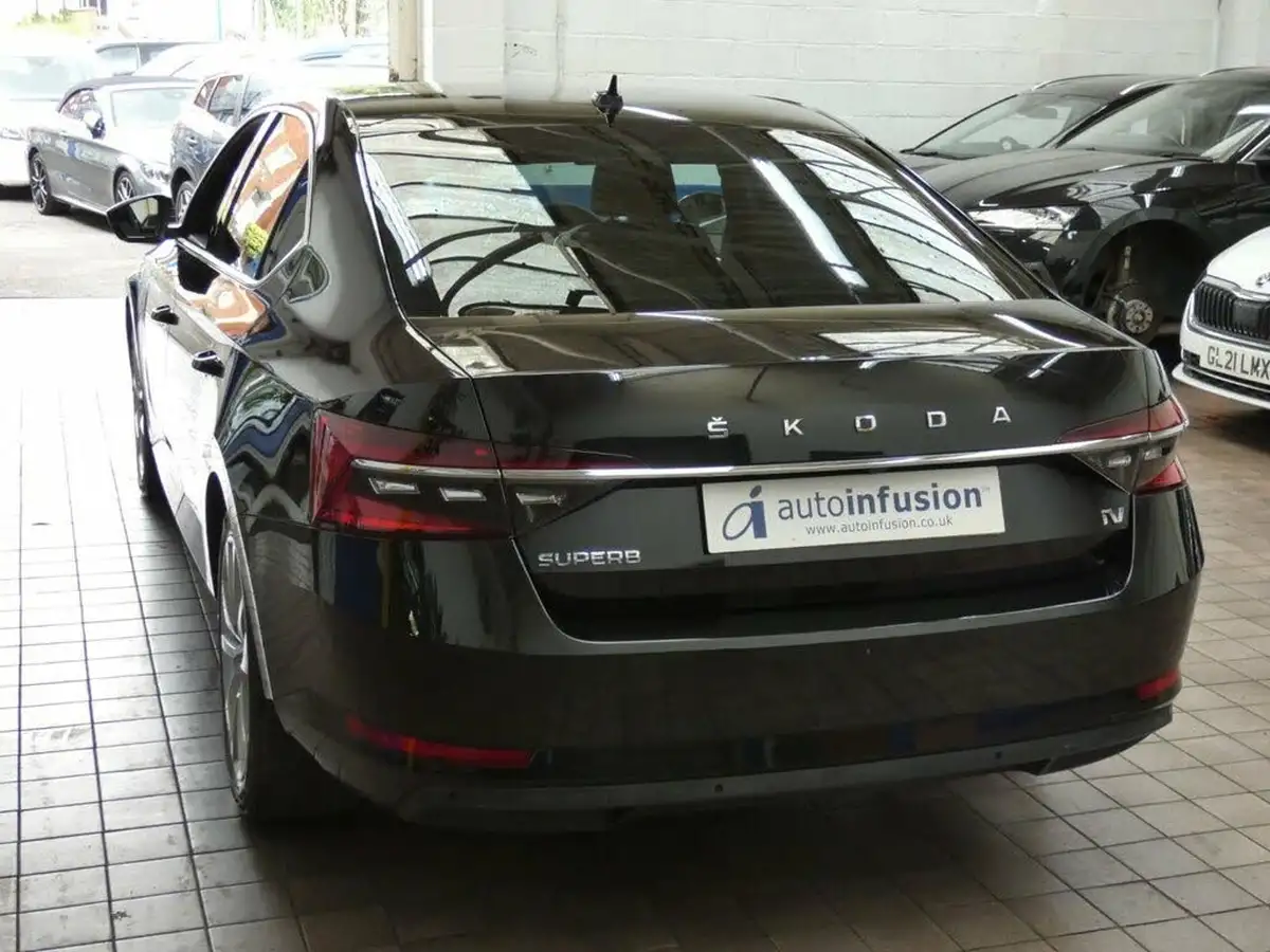 2021-skoda-superb-14-tsi-se-l-hatchback-big-22