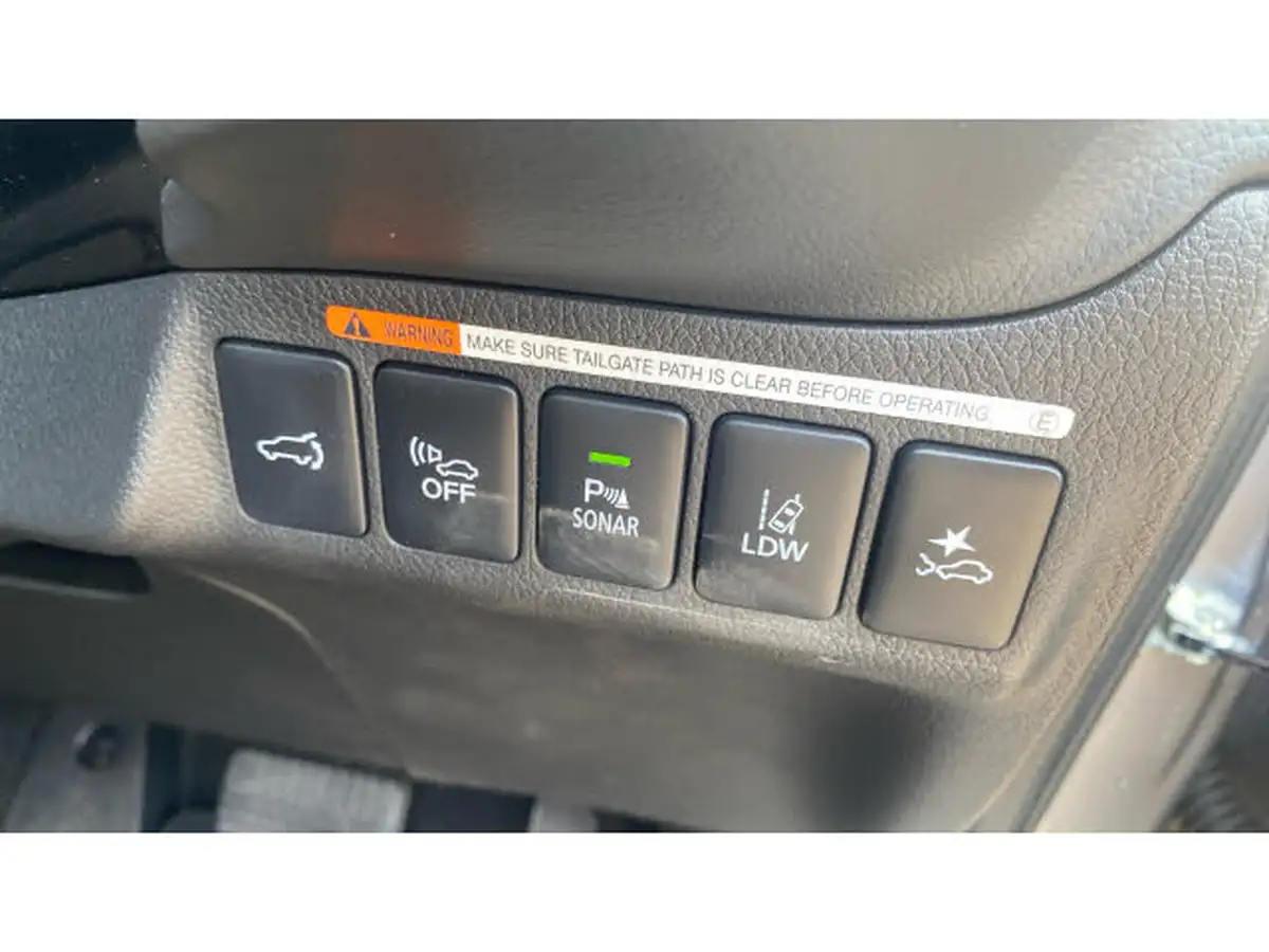 2018-mitsubishi-outlander-24-4hs-phev-big-36