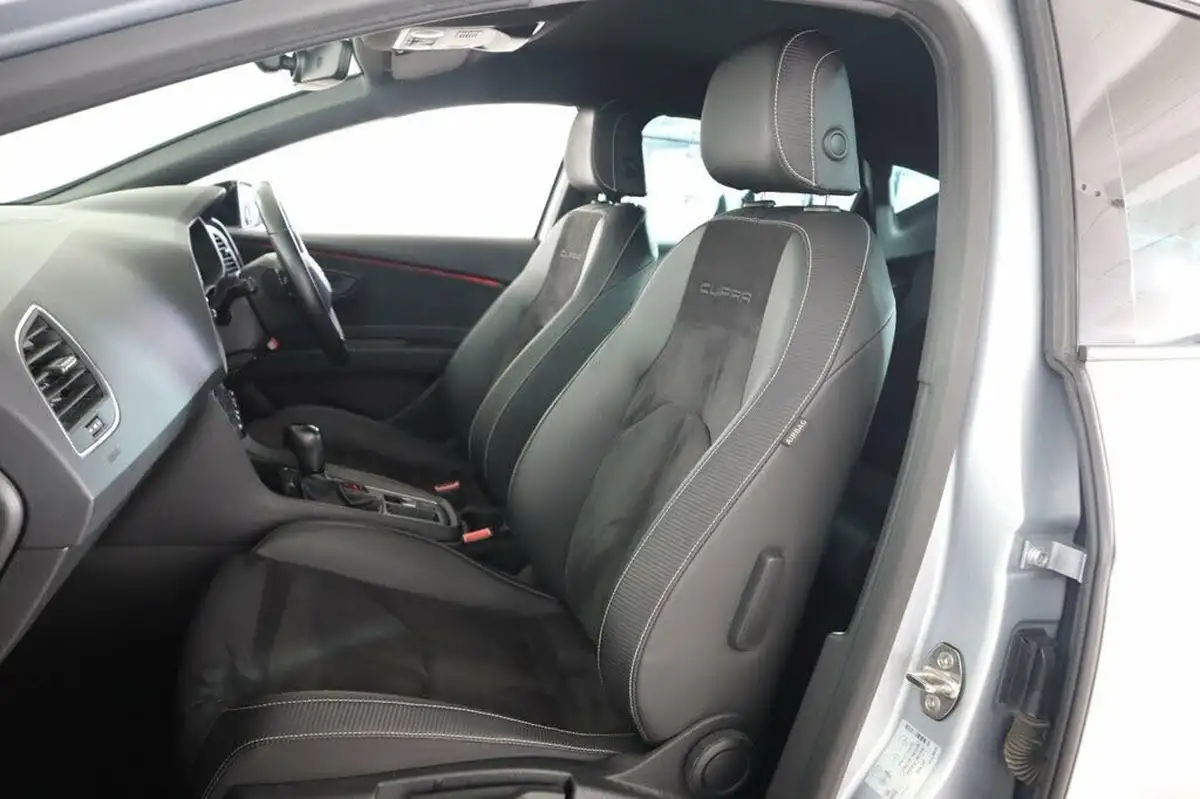 2019-seat-leon-20-tsi-cupra-290-ss-big-57
