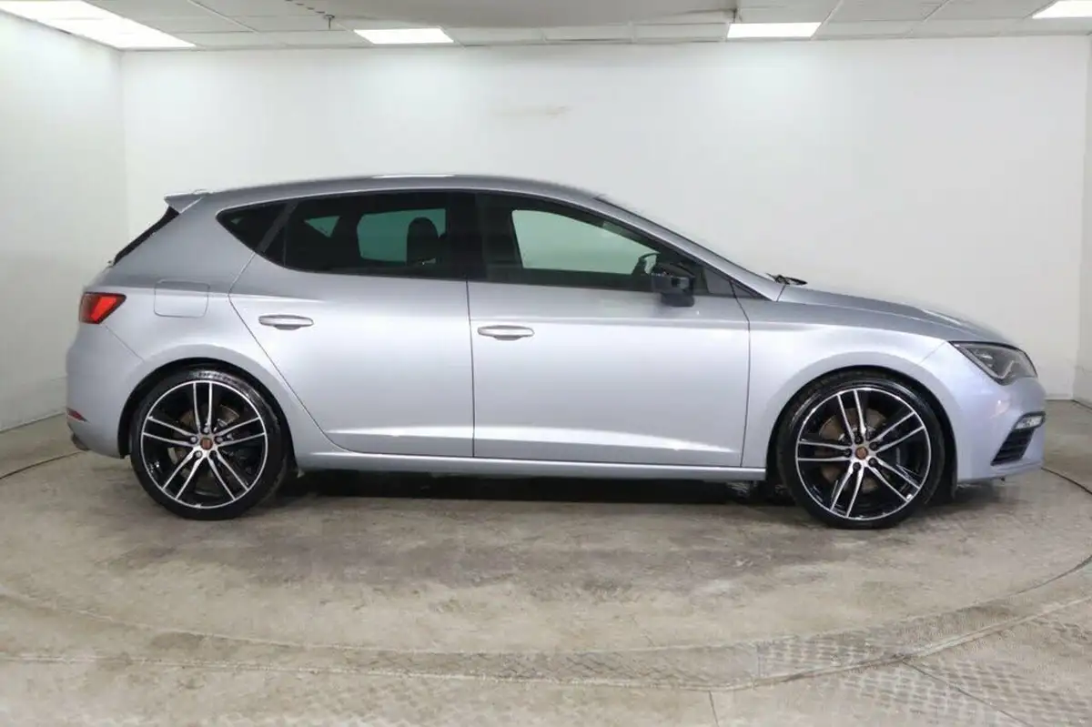 2019-seat-leon-20-tsi-cupra-290-ss-big-9