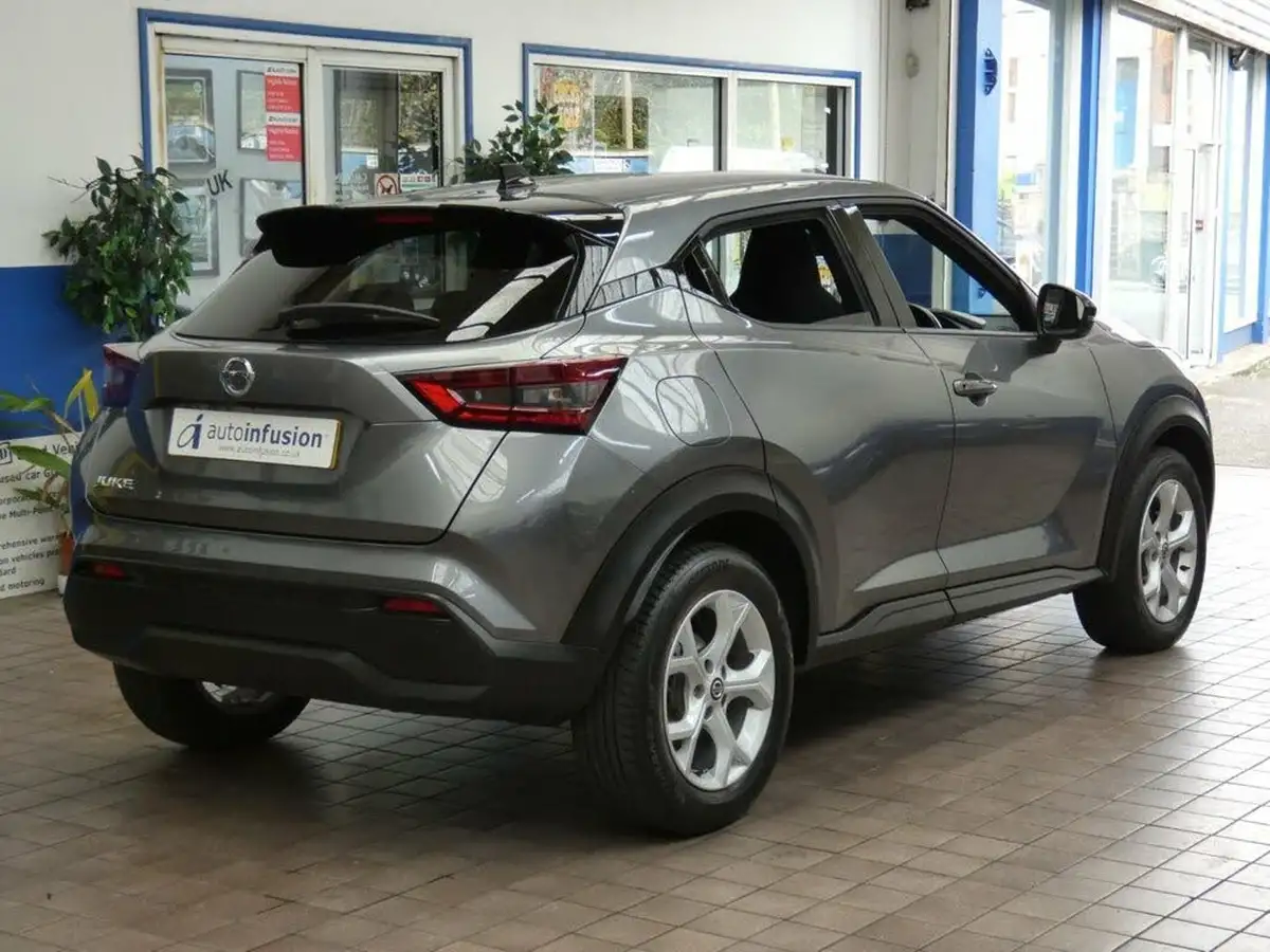 2021-nissan-juke-10-dig-t-n-connecta-big-33