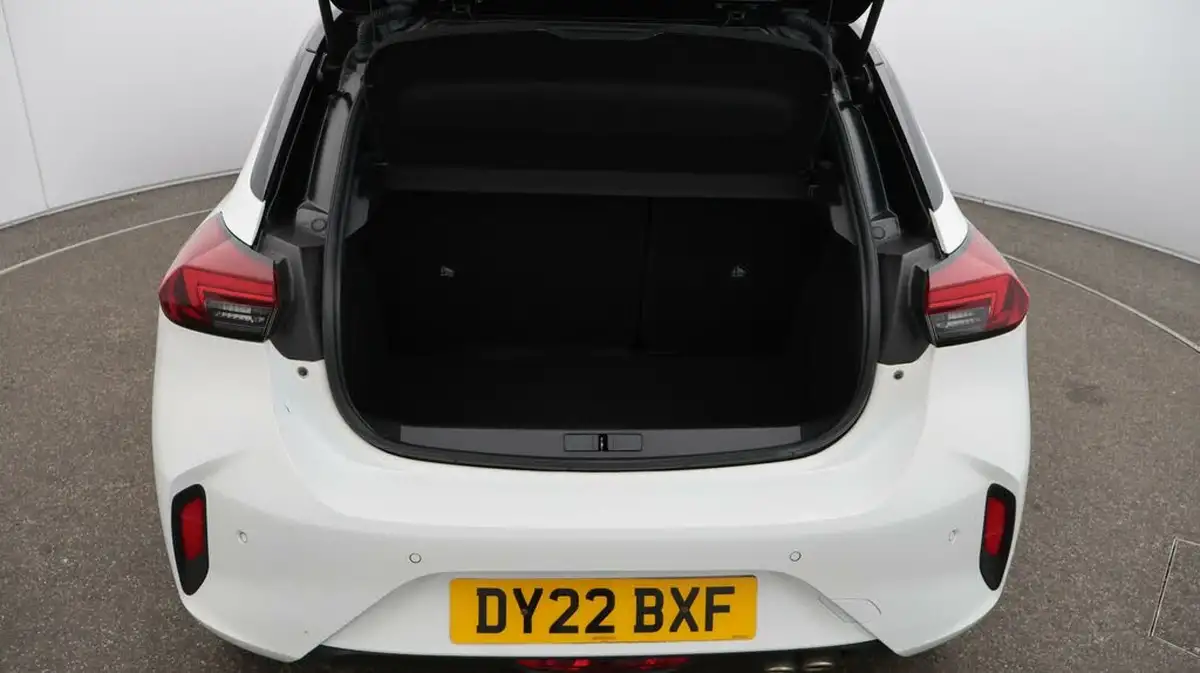 2022-vauxhall-corsa-12-turbo-sri-edition-130ps-auto-big-17