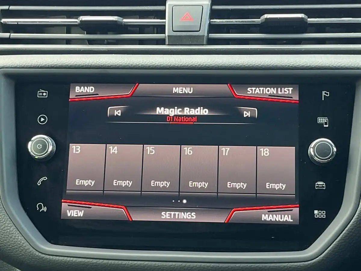 2020-seat-arona-10-tsi-xcellence-lux-115ps-dsg-big-15