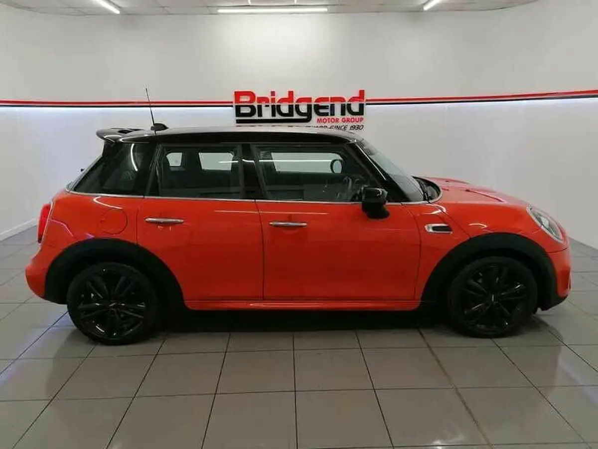 2020-mini-cooper-15-cooper-sport-hatchback-5d-big-2