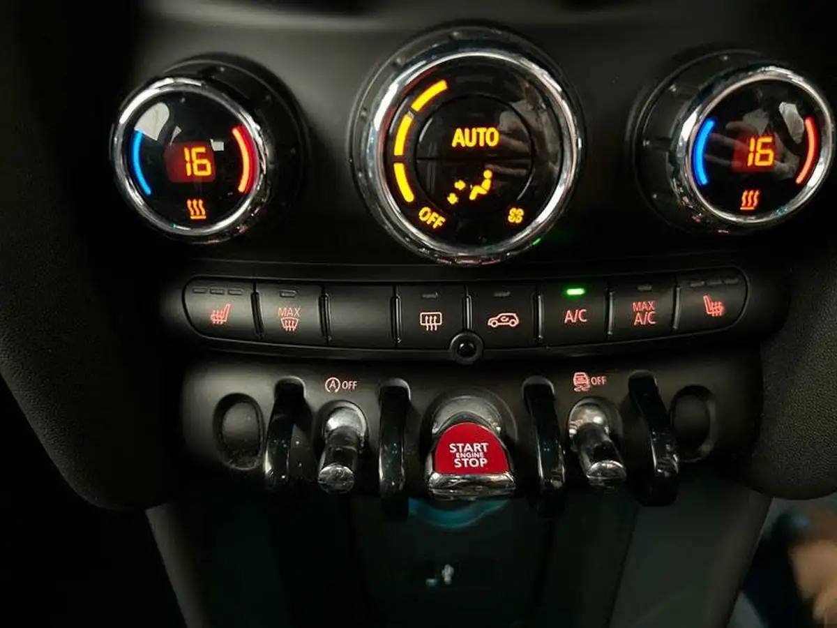 2019-mini-cooper-15-cooper-sport-hatchback-3d-big-21