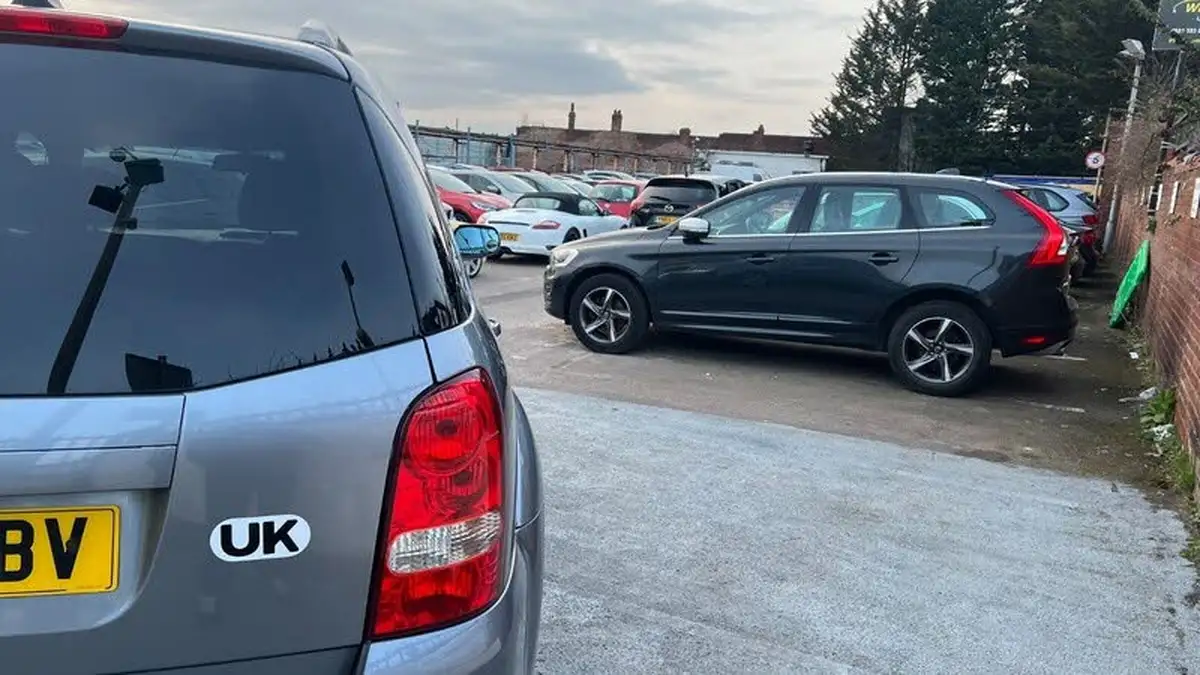 2012-kgm-ssangyong-rexton-27td-ex-big-9