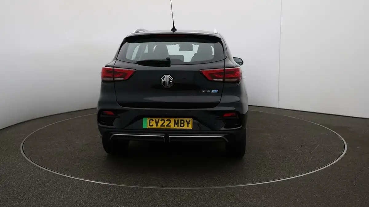 2022-mg-zs-suv-e-trophy-ev-176ps-big-6