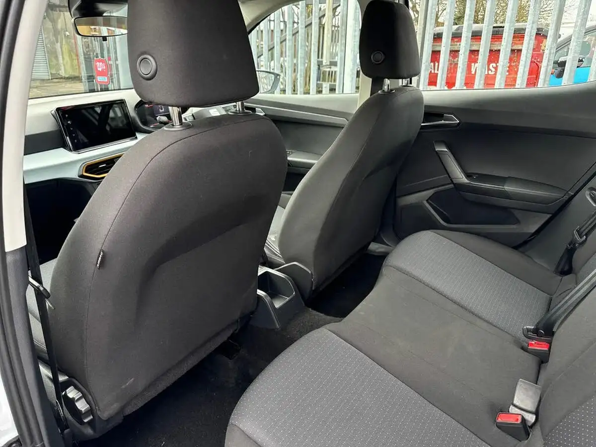 2024-seat-arona-10-tsi-se-technology-110ps-big-35