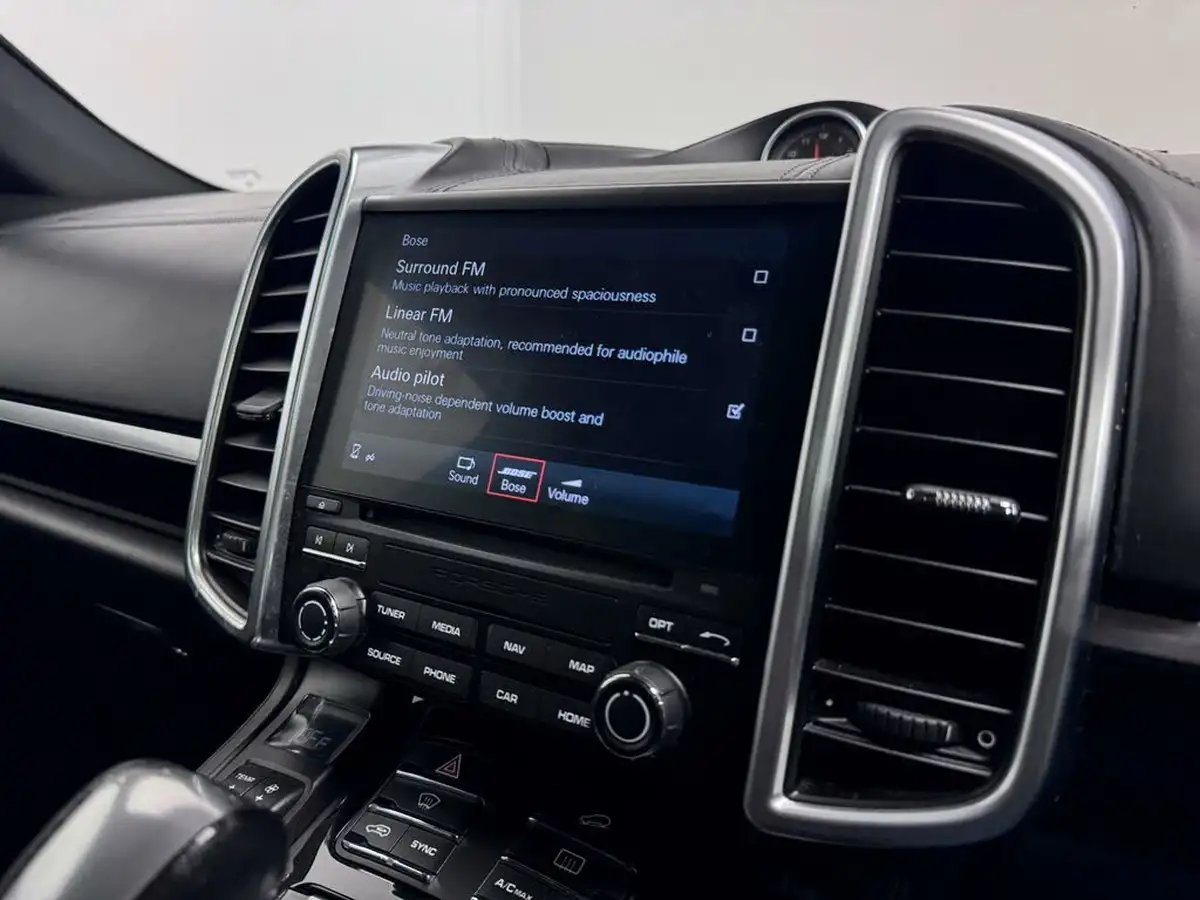 2017-porsche-cayenne-42td-s-diesel-platinum-edition-big-55