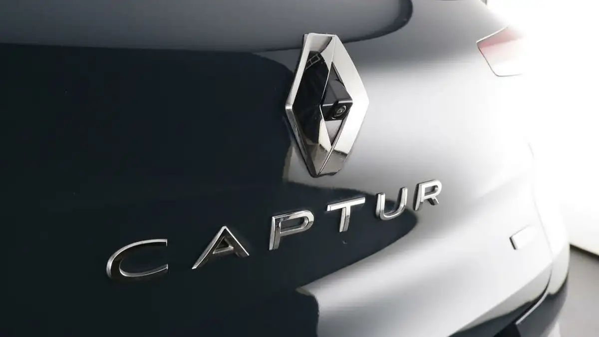 2022-renault-captur-16-s-edition-160ps-phev-big-20