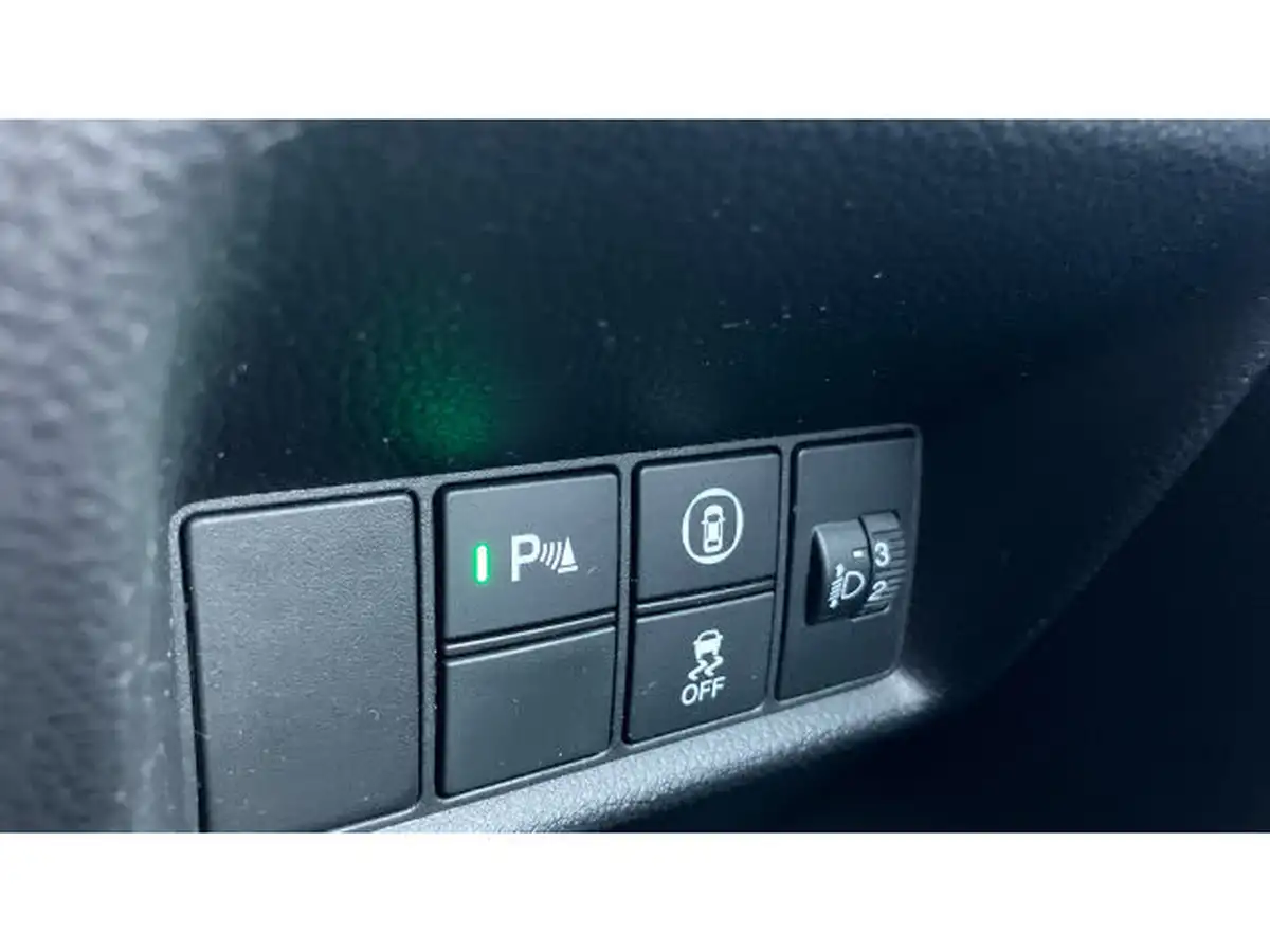 2020-honda-jazz-15-i-mmd-crosstar-ex-big-27