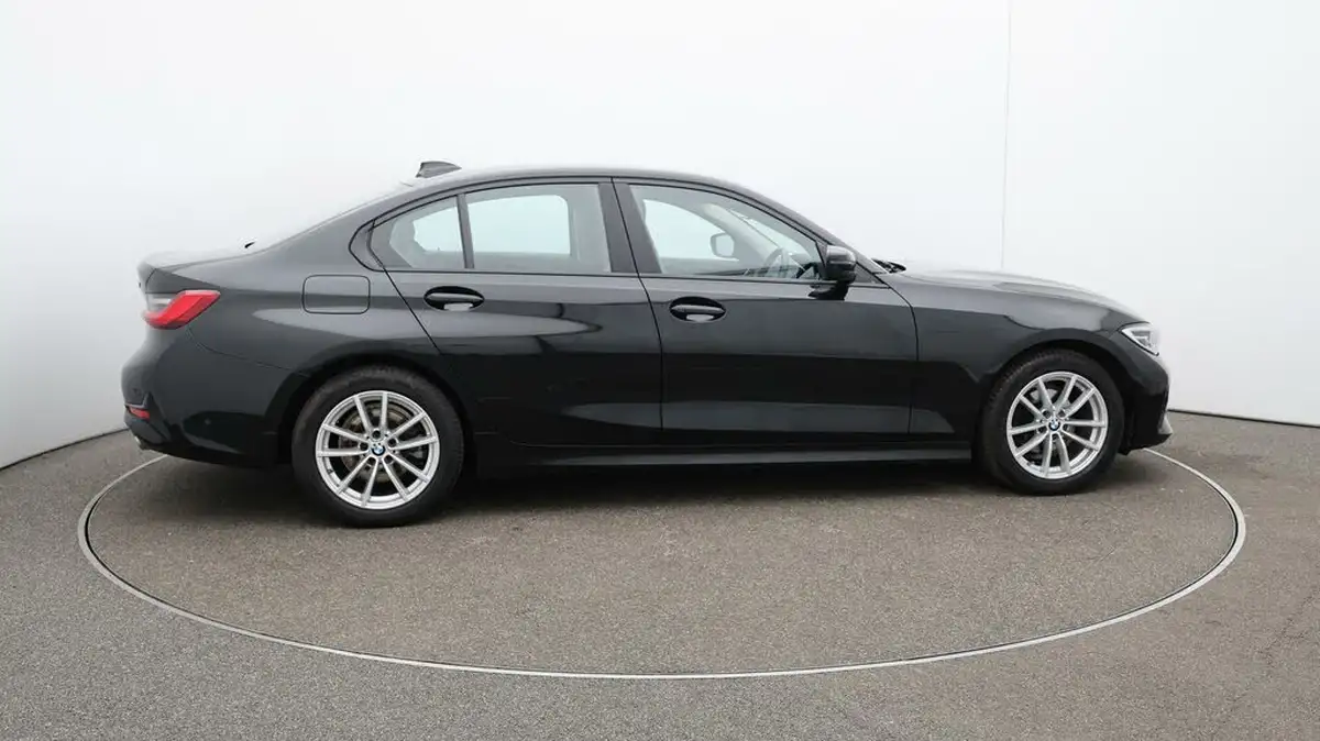 2021-bmw-3-series-20td-318d-se-pro-mht-saloon-4d-auto-big-41