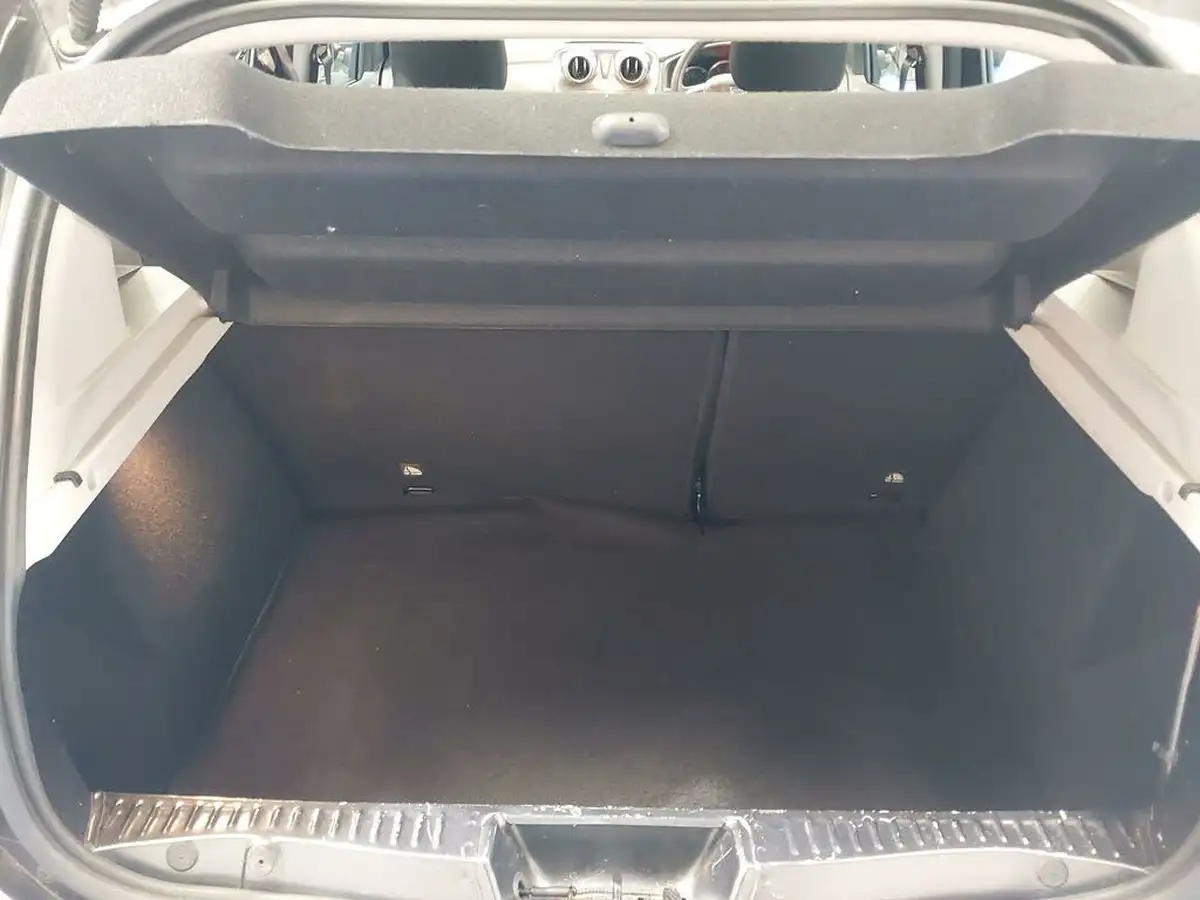 2020-dacia-sandero-10-sce-comfort-big-5