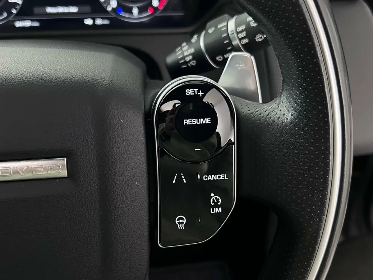 2019-land-rover-range-rover-velar-20-p250-r-dynamic-se-big-23
