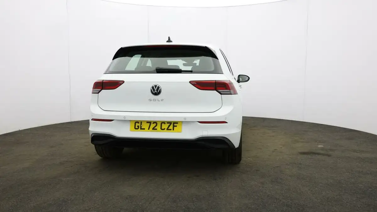 2022-volkswagen-golf-15-tsi-life-130ps-hatchback-big-5