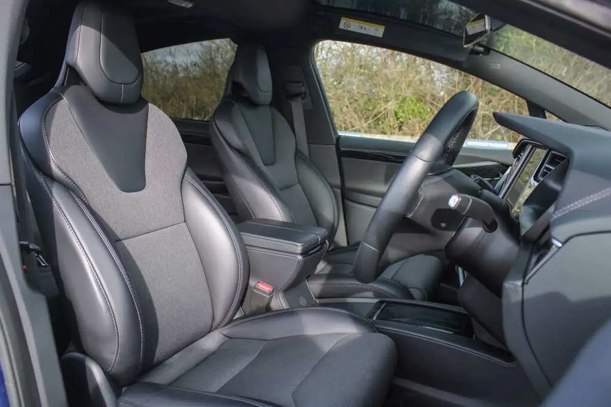 2018-tesla-model-x-e-75d-big-3