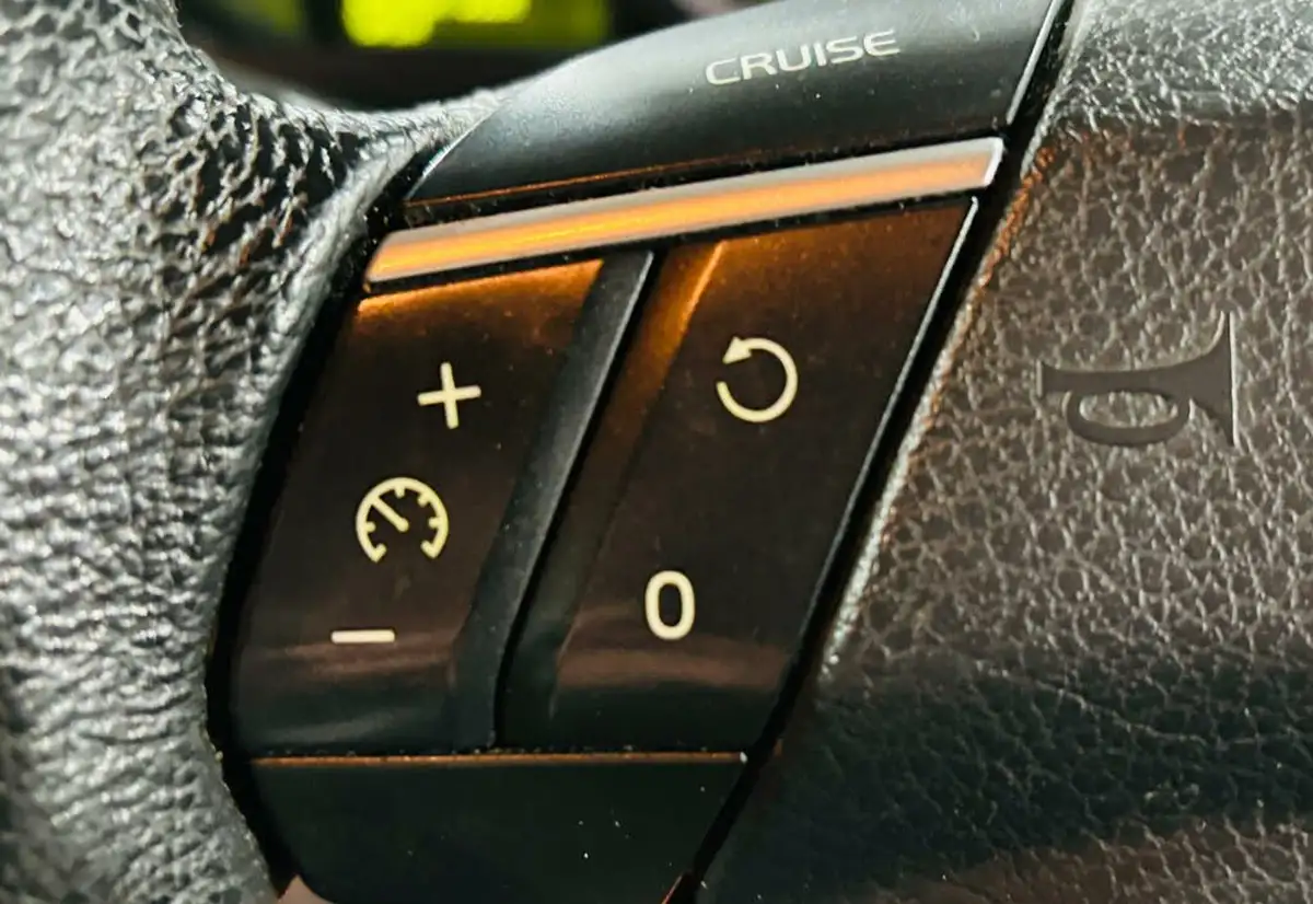 2009-volvo-xc90-24td-d5-se-lux-geartronic-big-21