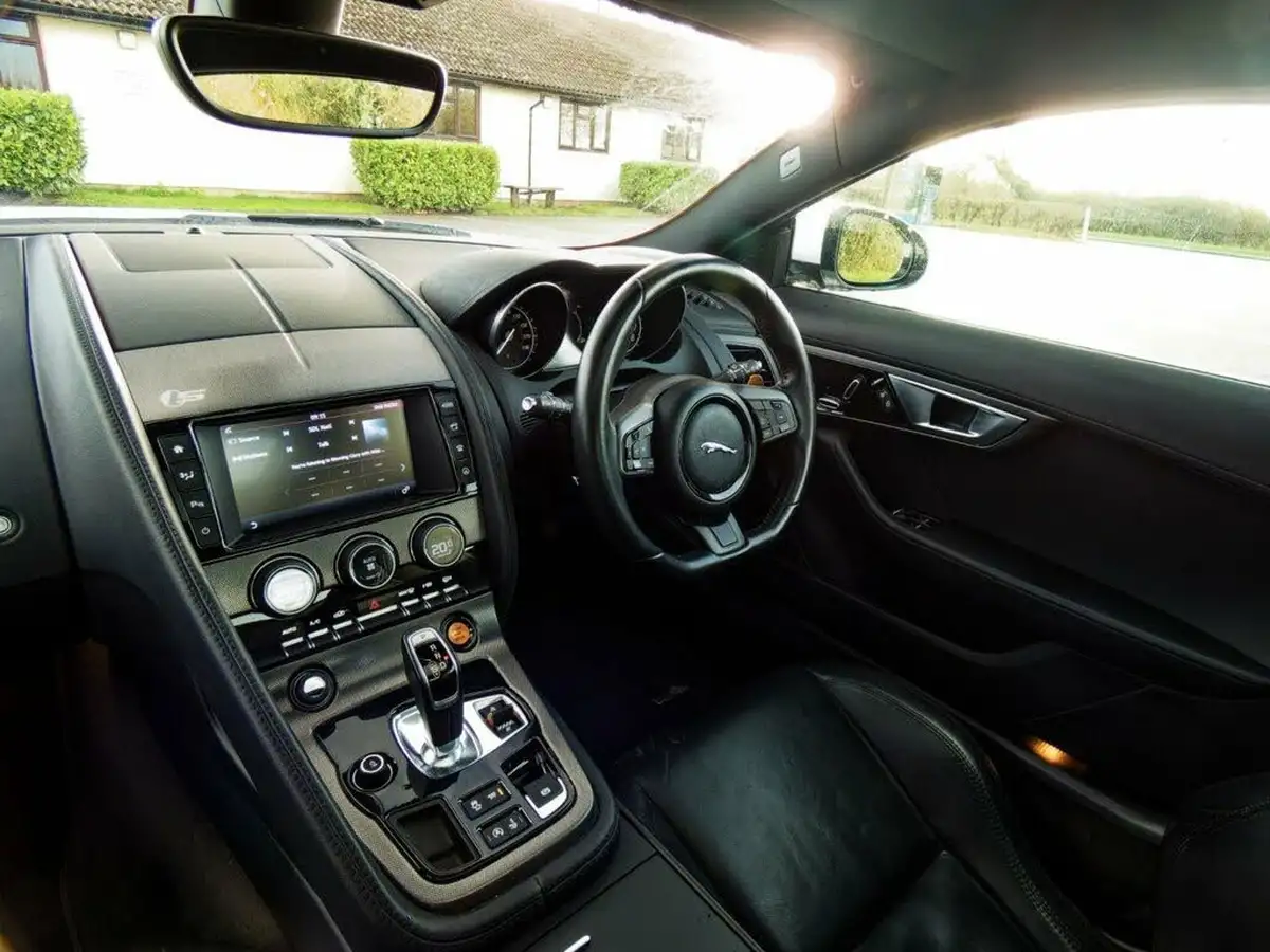 2016-jaguar-f-type-30-v6-sc-s-coupe-auto-big-28