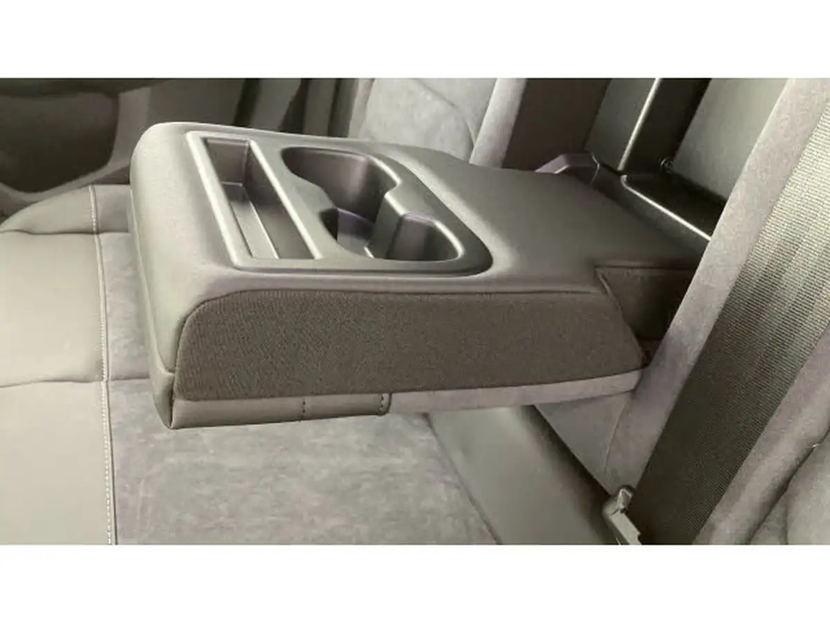 2024-citroen-c4-12-puretech-max-130ps-ss-big-27