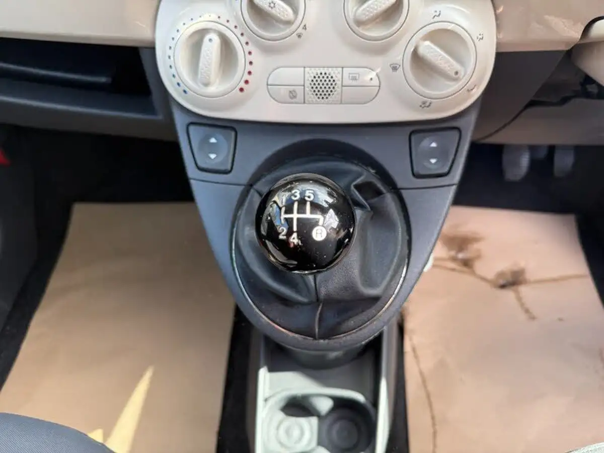 2013-fiat-500-lounge-big-10