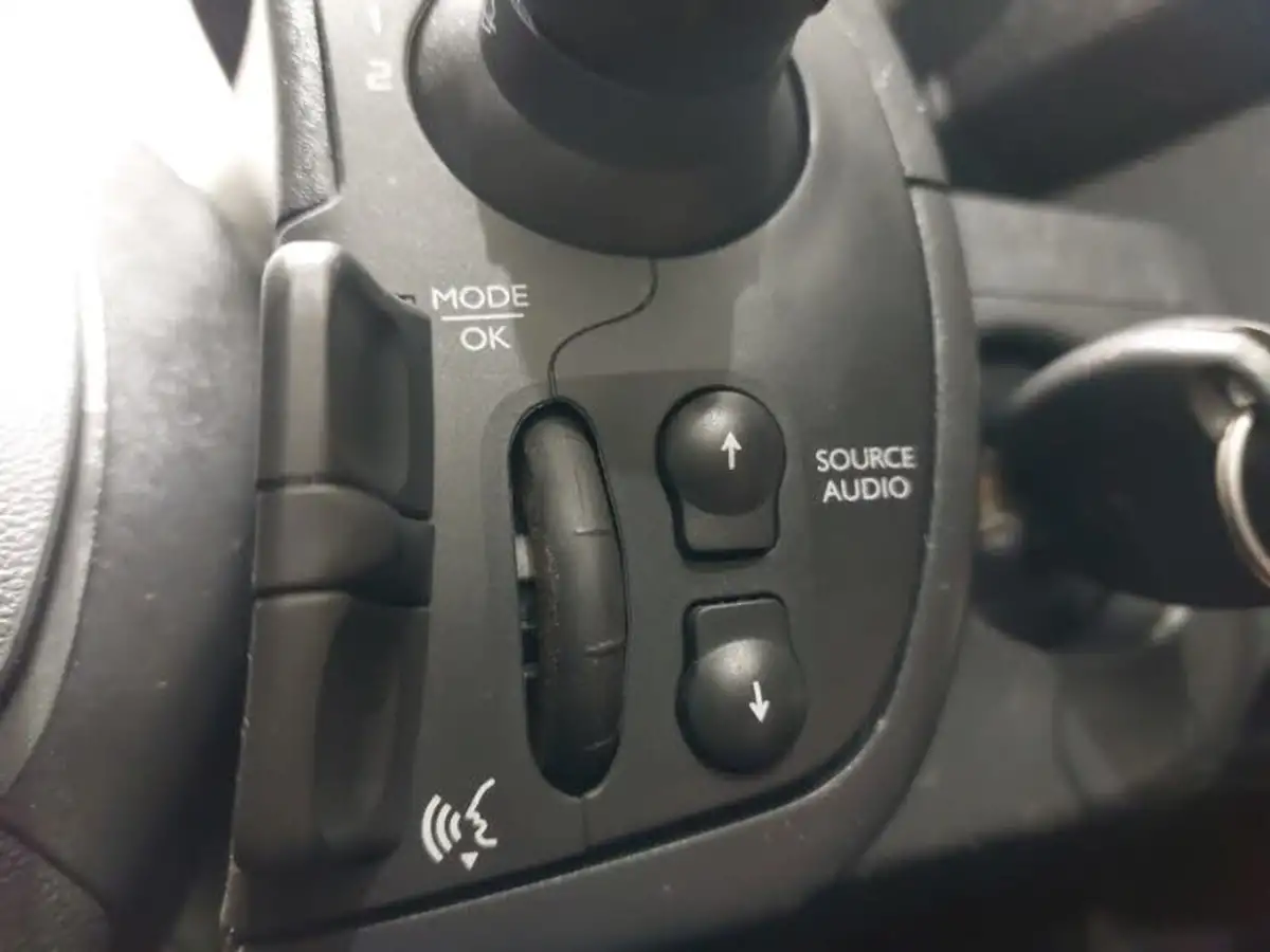 2020-renault-kangoo-15dci-ml19-energy-dci-95-business-big-17