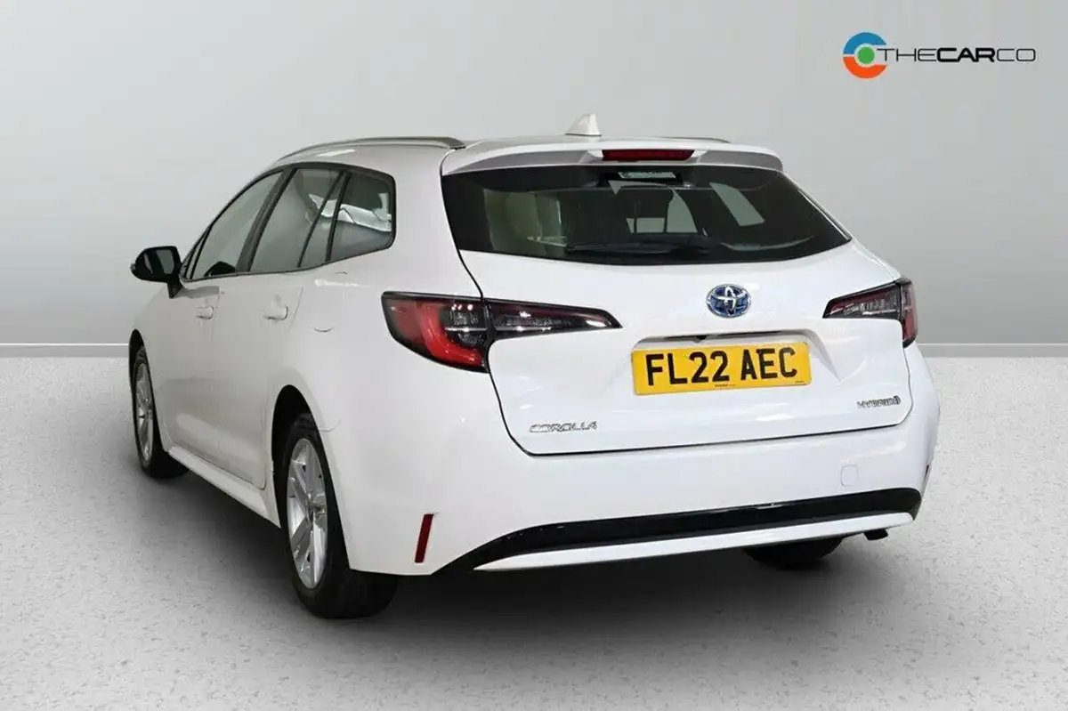 2022-toyota-corolla-18-vvt-i-icon-120bhp-spare-wheel-touring-sports-5d-big-6