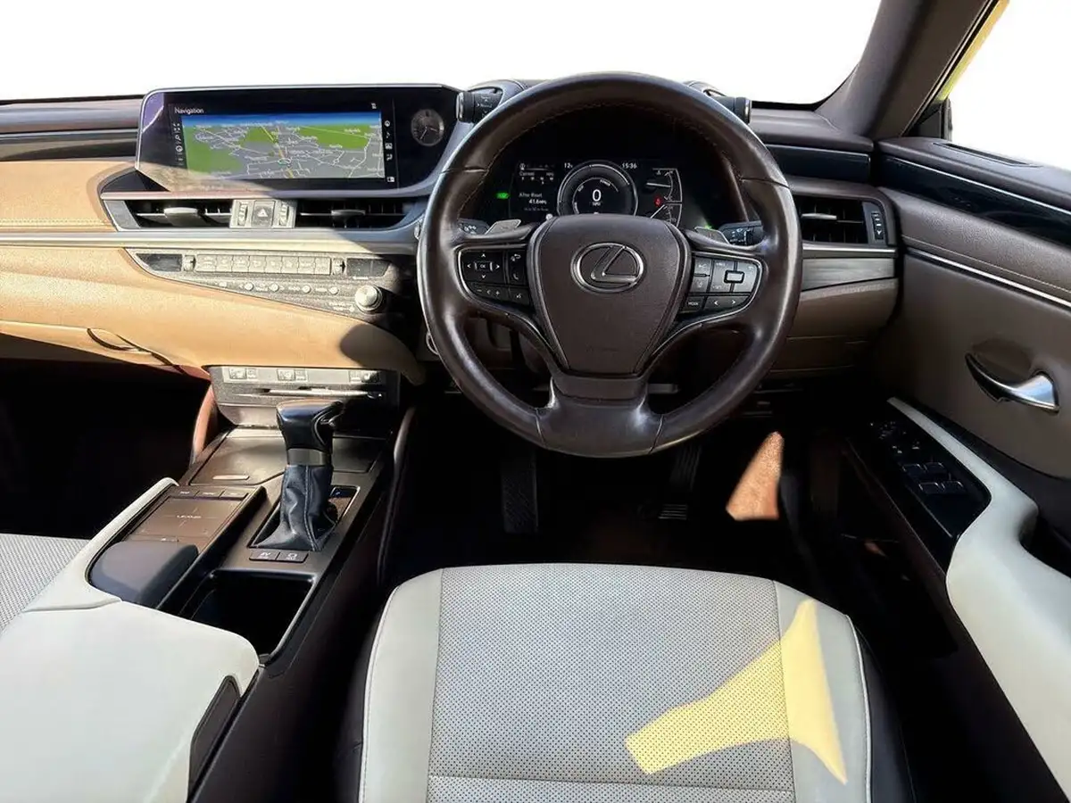 2021-lexus-es-300h-25-es-218bhp-without-navigation-big-13