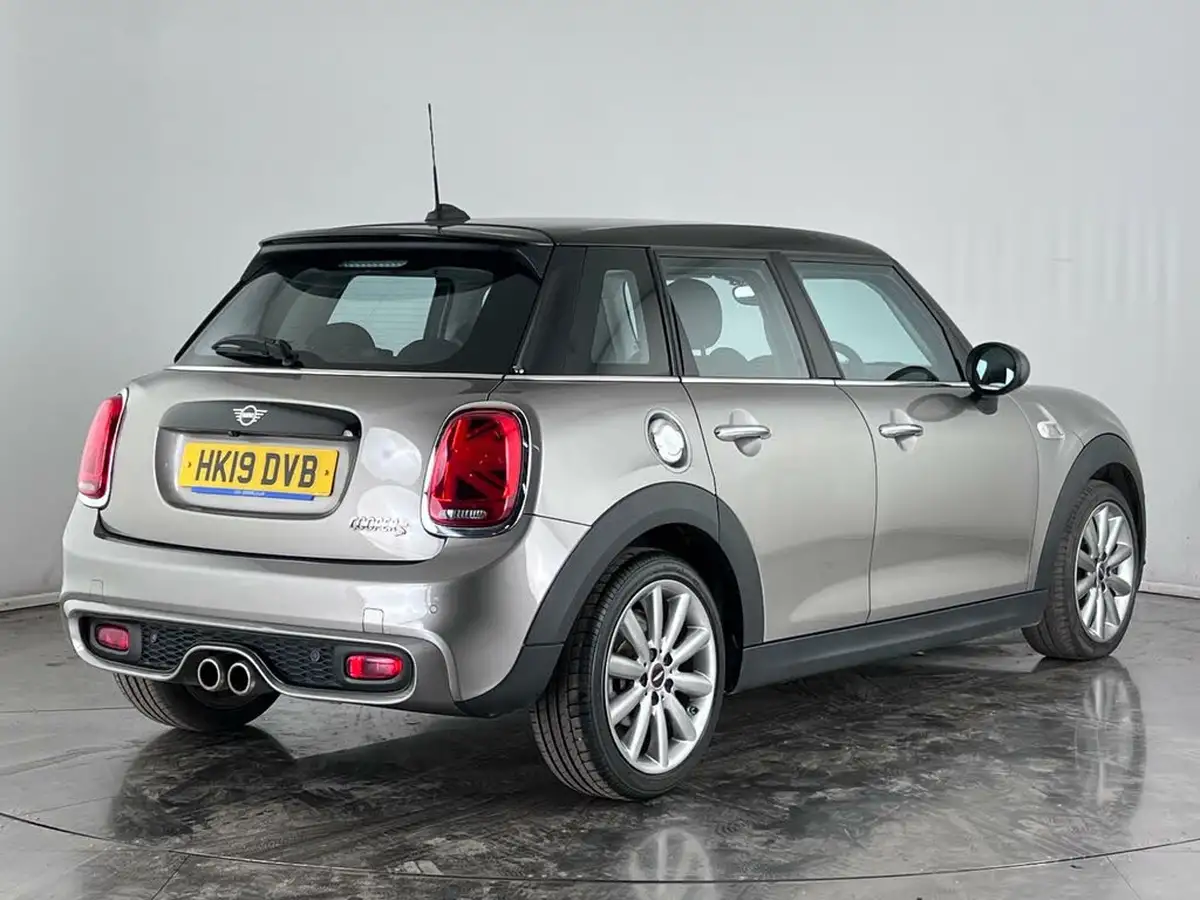 2019-mini-cooper-20-cooper-s-classic-189bhp-comfort-hatchback-5d-auto-big-6