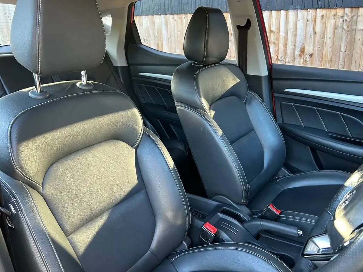 2018-mg-zs-suv-10t-gdi-exclusive-big-27