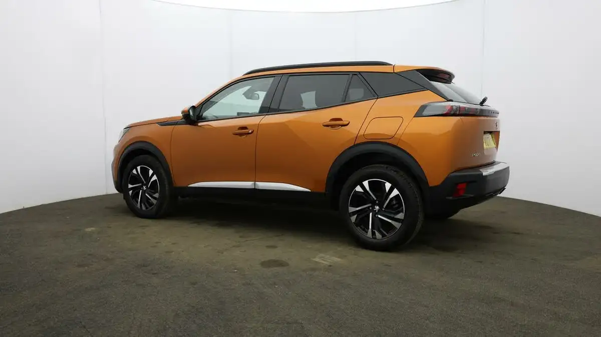 2021-peugeot-2008-suv-12-puretech-allure-premium-100bhp-big-56