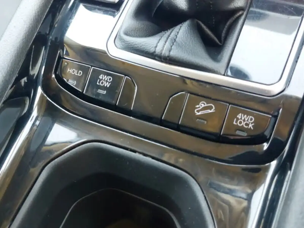 2023-jeep-compass-13-gse-s-big-18
