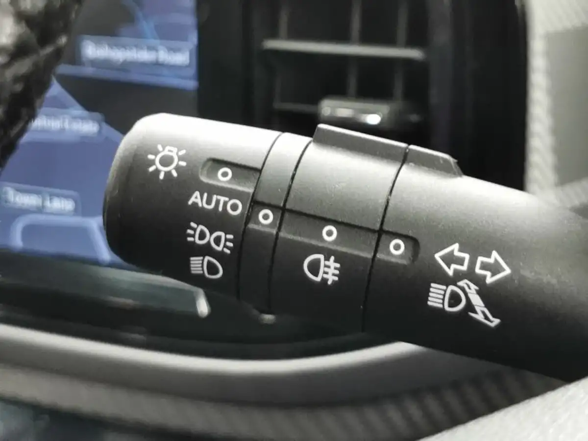 2023-mg-mg3-15-vti-tech-exclusive-nav-big-19