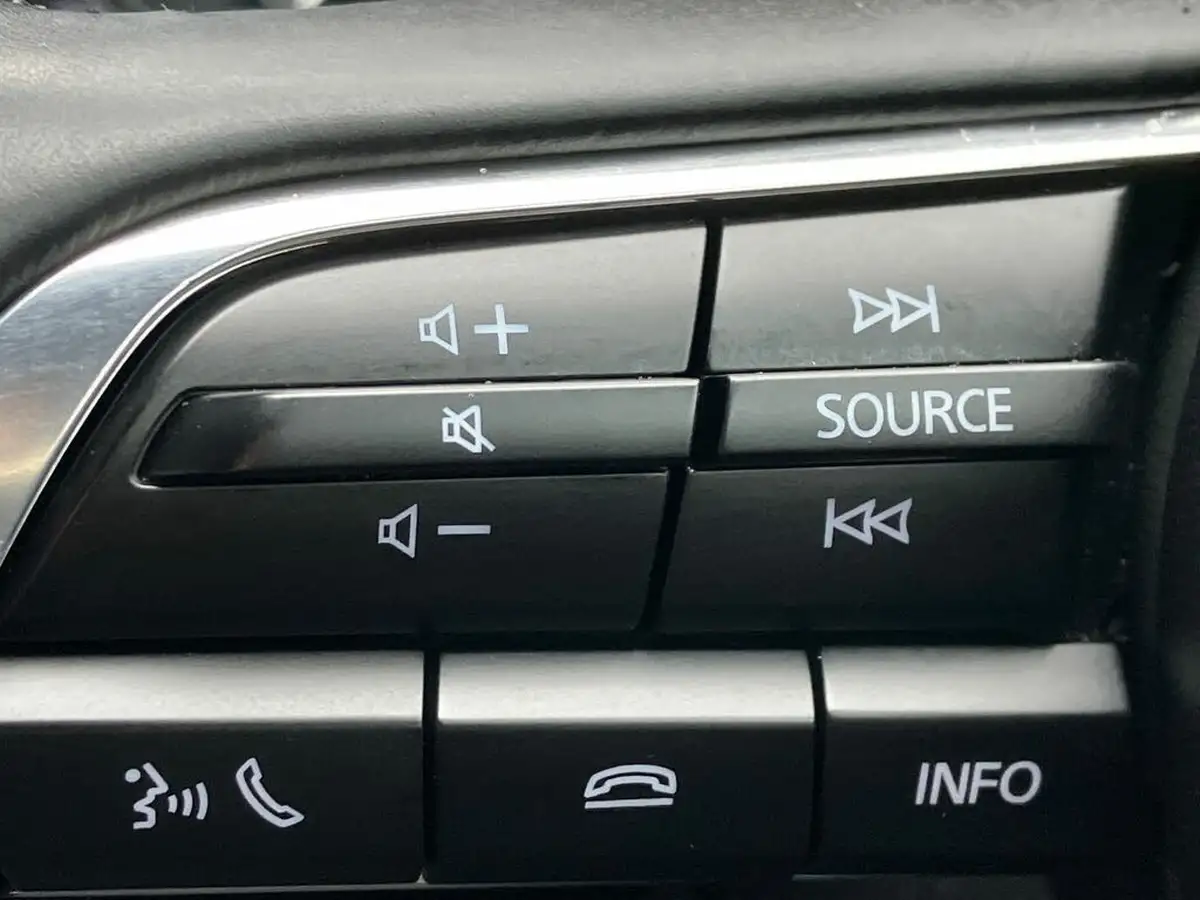 2024-mazda-mazda3-20-e-skyactiv-g-homura-auto-big-18